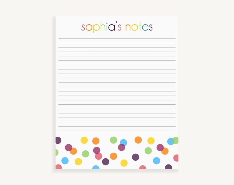 Pu&ograve; includere: Un blocco note bianco con il testo "sophia's notes" in alto. La parte inferiore del blocco note ha un motivo di coriandoli colorati.