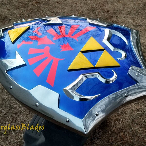 Legend of Zelda: Ocarina of Time- Hylian shield