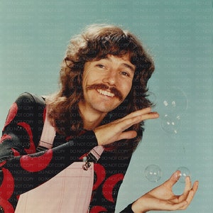 DOUG HENNING 8 X 10 Bubbles Publicity Photo” (1970s) - Archival Photo Reprint