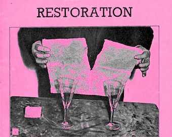 Może przedstawiać: Różowy plakat z czarnym tekstem, który brzmi "John Ramsay's Triple Restoration Described in the minutest detail by Victor Farelli". Plakat przedstawia czarno-białe zdjęcie osoby trzymającej dwa kawałki papieru przed dwoma szklankami.