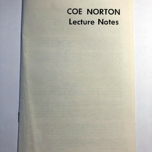 Notatki z wykładów COE NORTON (1972) / Notatki z wykładów z zakresu magii