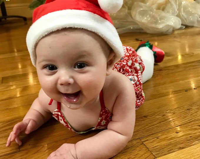 Newborn Baby Santa Hat -Hurry! we have just a few left. - Soft and Plush for Baby-6 months. Great for Babies First Christmas and First Photo