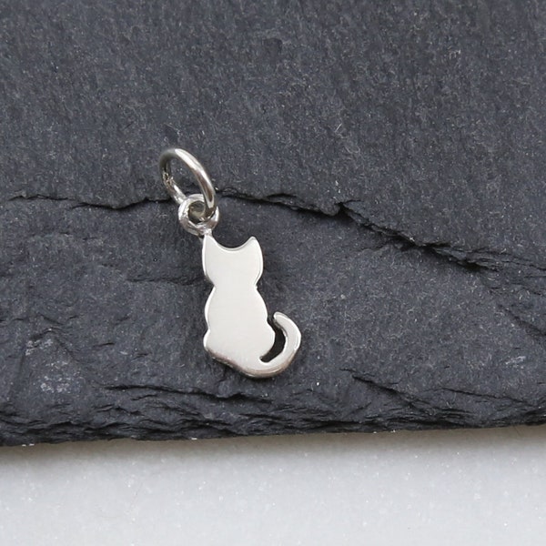Sterling Silver Teeny Tiny Cute Cate Charm Animal Pendant, Cat Lover Gift, Silver Cat Charm, Kitten Charm, Cat Necklace Pendant Gift