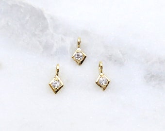 3pcs - Teeny Tiny CZ 4 Pointed Star Dangle Drop Charm 4mm CZ Drop Pendant, Tiny CZ Drop, Diamond Charm, Gold Necklace Drop, Cubic Zirconia