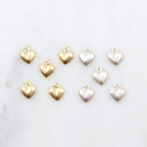 5 pcs Teeny Tiny Cute Heart Charm 14K Gold Filled, Sterling Silver Valentine&#39;s Day, Mothers&#39;s Day, Sisters, Best Friends Charm, Small Heart
