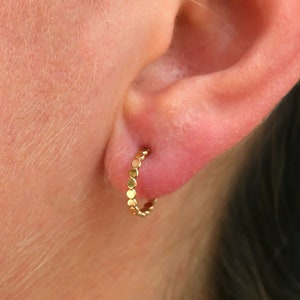 1 Pair Small Hammered Beaded 14K Gold Filled Endless Hoop Post Earrings 3/4 Gold Hoops, Earring Wires Earring Hook Component Thick Hoop Post
