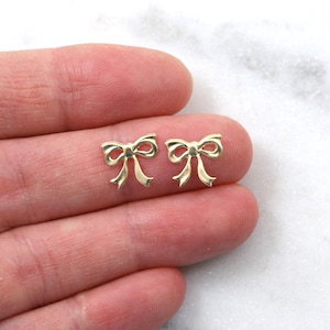2 Pieces 14K Gold Filled Bow Connector Link Charm Double Loop Bow Permanent Jewelry Connector Link Charm 8mm x 10mm, Bow Tie Pendant