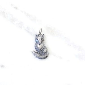 Sterling Silver Fox Charm: Detailed Woodland Animal Pendant