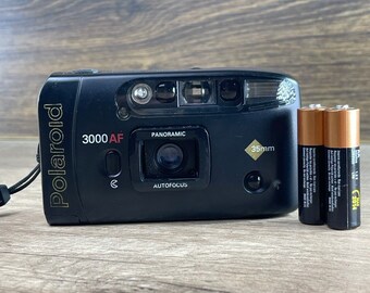 Polaroid 3000AF Point And Shoot 35mm Film Camera With Polaroid.