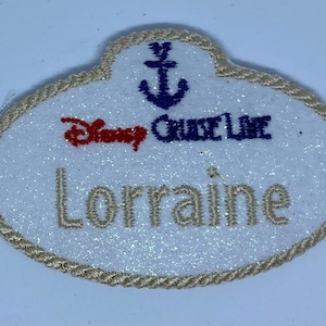 Parche termoadhesivo bordado personalizado de Disney Cruise Line con forma de insignia de miembro del elenco *Vendedor del Reino Unido*