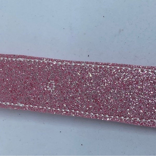 Correa de soporte para oreja para diadema de Disney, soporte para gafas de sol con purpurina rosa, cordón para llavero, hecho a medida bordado