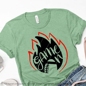 Jeu de football sur des fichiers svg pour cricut sublimation football tshirt design jour du match de football citation de football football disant svg