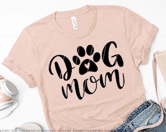 dog mom svg for cricut and silhouette cameo. free commercial for tee shirt, decal, stencil, vinyl iron on heat transfer. mugs, stamps etc