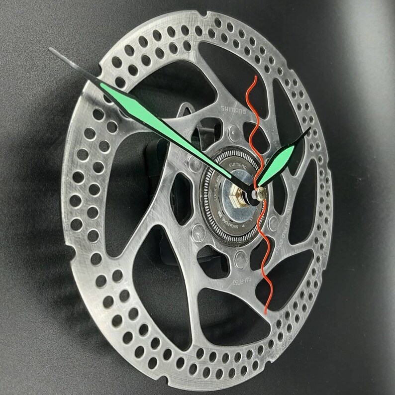 Recycled Bicycle Part Clock: Handmade Steampunk Decor, Gift for Cyclist ...
