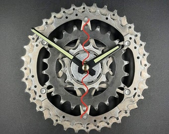Bicycle Gears Wall Clock, Birthday Gift for Cyclist, Handmade clock, Bike Gift for Men, Bike Decoration, Cycling Art Decor, Bike clock