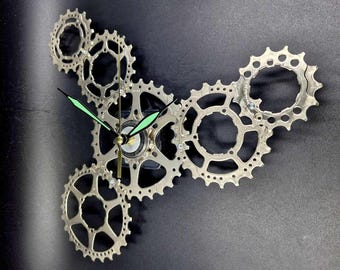 Gift for cyclist  Wall clock Recycled bicycle parts Mountain biker  Steampunk decor Handmade clock Gift boyfriend Bike clock Gift for father