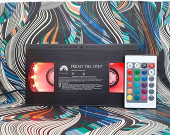 Retro VHS Tonband Lampe: 'Freitag der 13te' Film Dekor