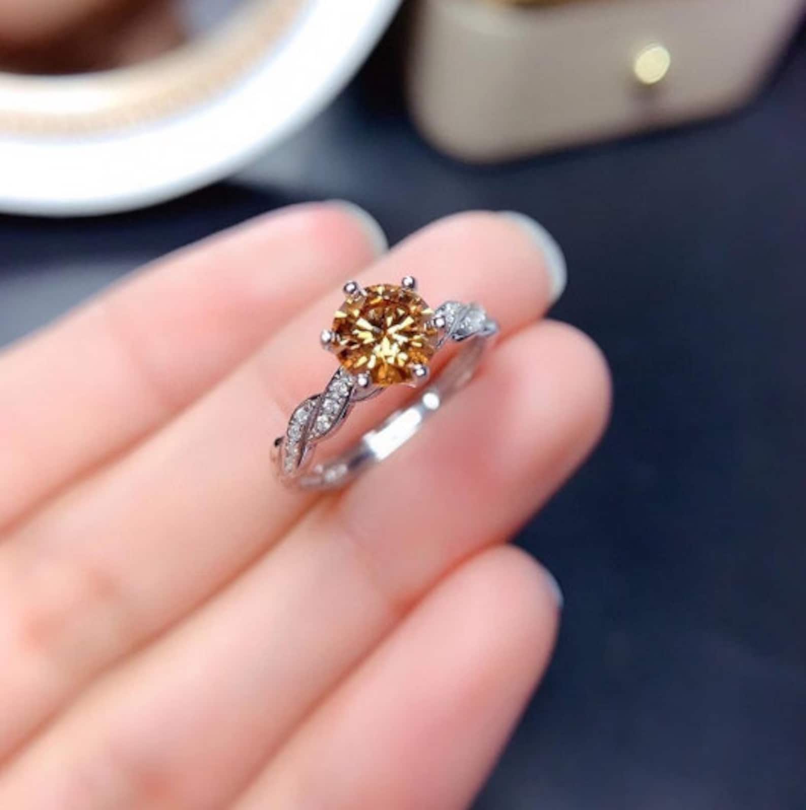 Feel The Joy 925 Sterling Silver Moissanite Ring main image 0