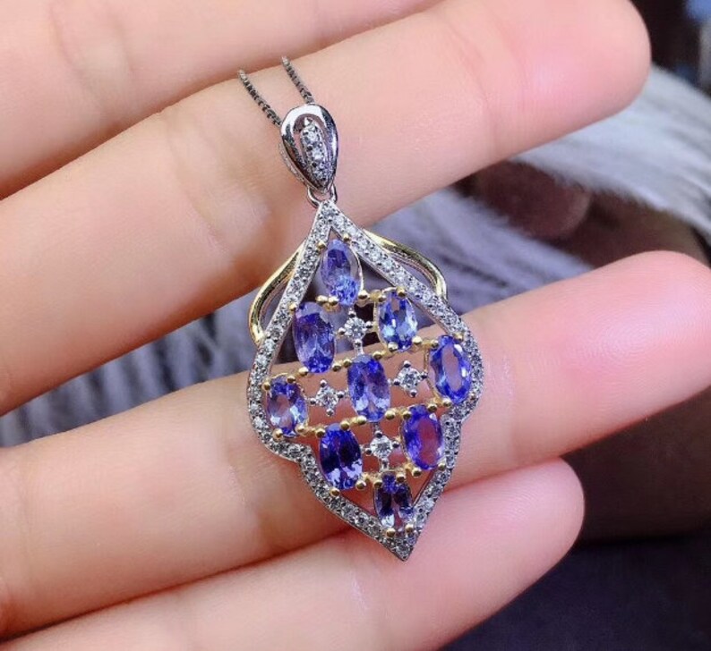 Oval Cut Pendent Woman Pendant Engagement Pendent Natural Tanzanite Pendant Tanzanite Silver Pendent Luxury Pendent Pendant Necklace