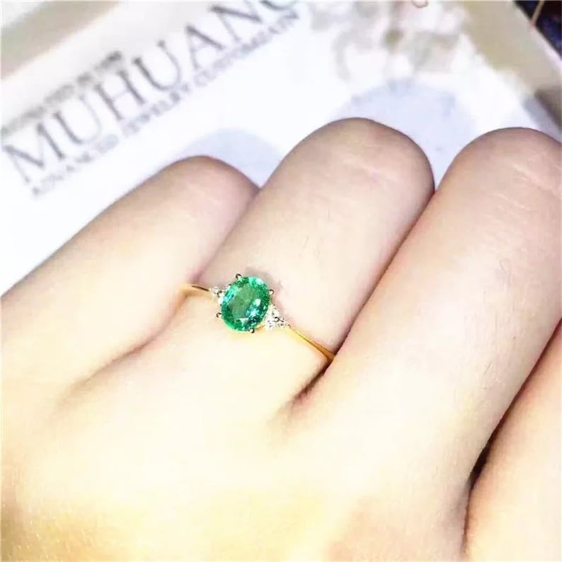 Emerald Ring Statement Ring Engagement and Wedding Ring 925 Sterling Silver Natural Green Emerald /& Cubic Zirconia Woman Ring