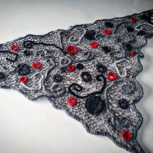 Bactus triangular scarf hand-knitted lace stylish woman Christmas gift