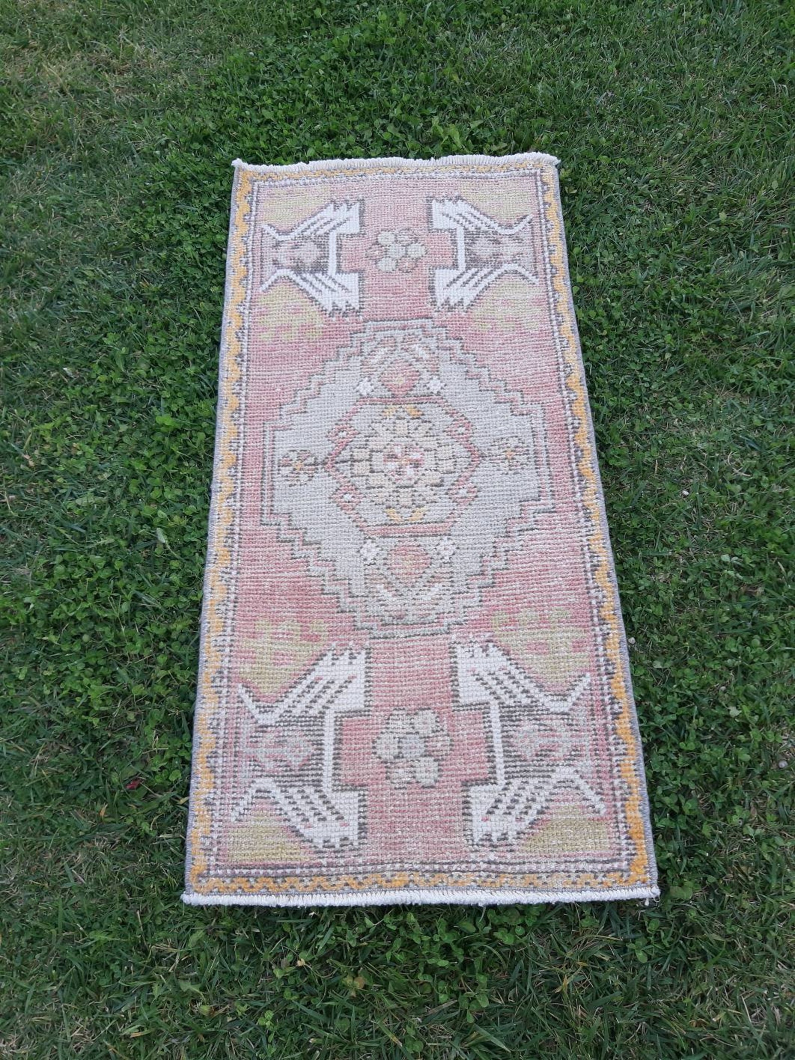 Faded Pink Bath Mat Vintage Small Rug Oushak Antique Rug - Etsy