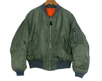 90s USA製 ALPHA Ma-1 bomber jacket Alpha Industries 1990s Made in USA MA-1 Bomber Jacket Green