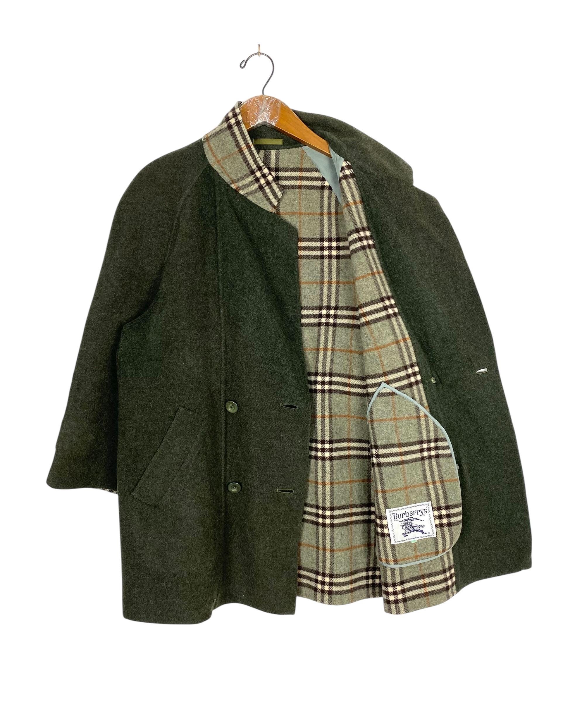 50s 60s vintage Burberry balmacaan coat 50s 60s vintage Burberry balmacaan coat Vintage Burberrys