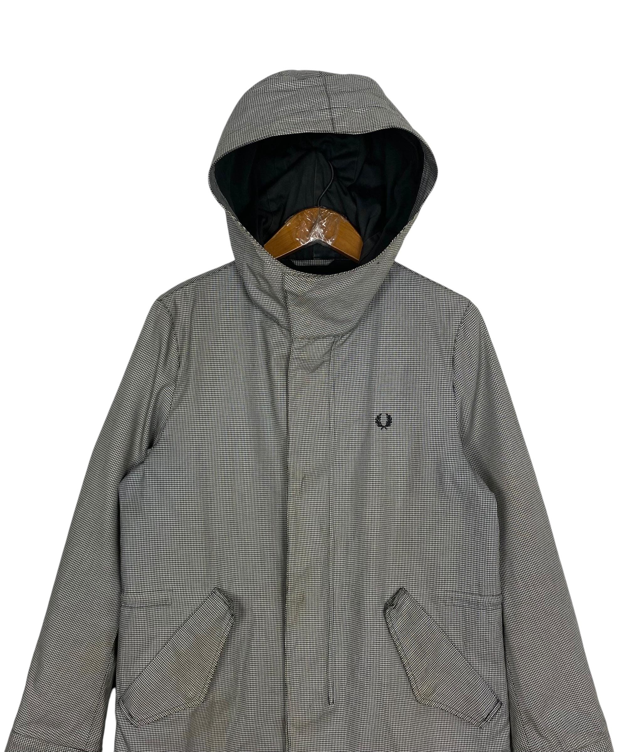 FRED PERRY｜20AW Short Fishtail Parka（M） Fred Perry short fishtail parka in green | ASOS