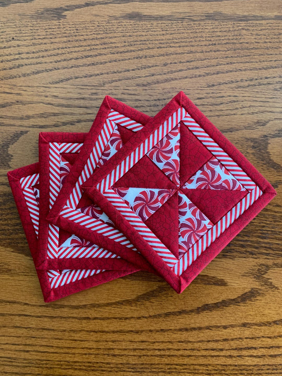 Quilted Holiday Mug Rugs, Red, Candy Stripe, Pinwheels, Christmas ...