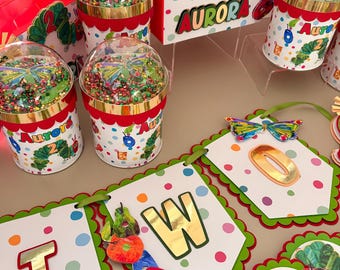 Caterpilla One High Chair Banner. First birthday garland. The very hungry caterpillar banner. Caterpillar birthday garland, the caterpillar