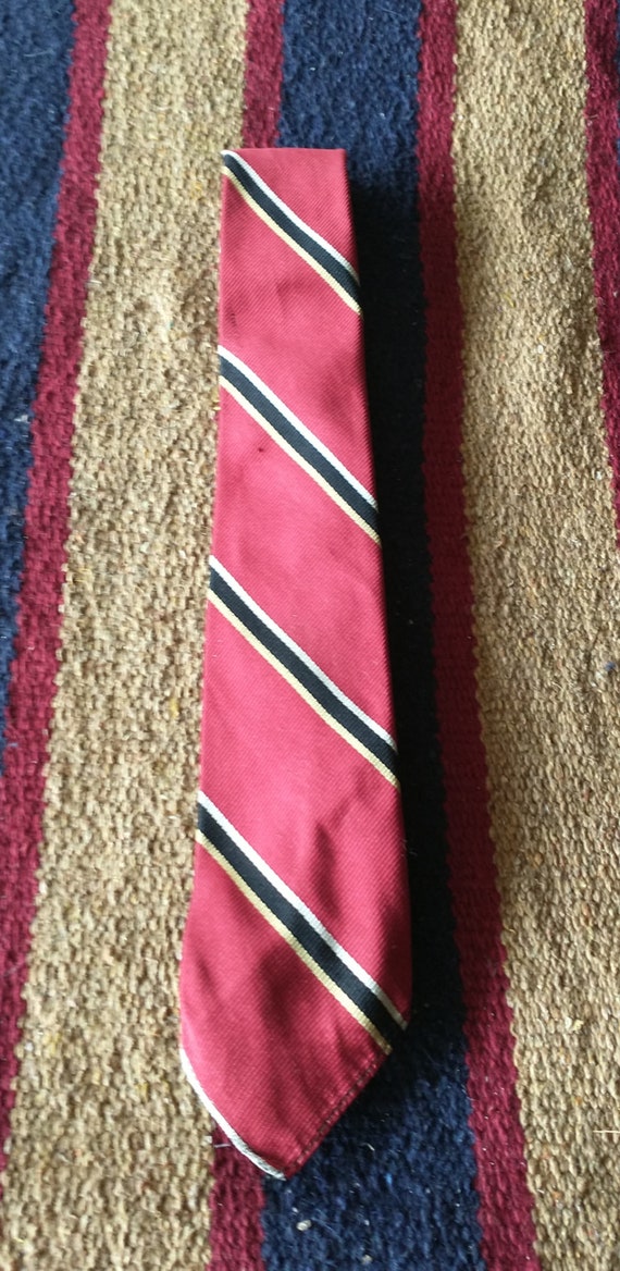 Croydon Narrow Silk Regimental Rep Silk Tie Scarl… - image 1