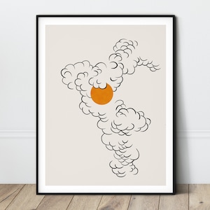 Puede incluir: Lámina de arte abstracto con un dibujo lineal negro de formas de nubes que rodean un círculo naranja brillante, sobre un fondo crema. La obra de arte está enmarcada en un marco negro.