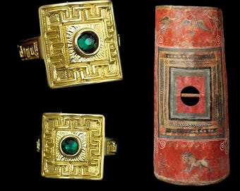Roman ring, Adjustable Shiny Brass, Scutum roman shield