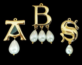Anne Boleyn Initial Pendant: Gold Plated Tudor Letter with Pearl