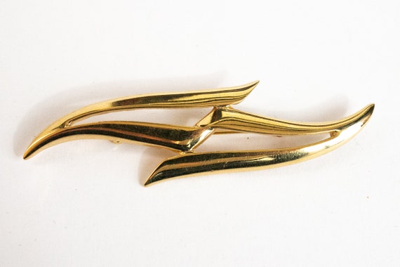 Vintage 1960s Trifari Brooch Pin - image 1