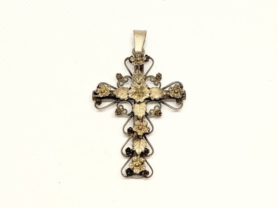 Vintage Sterling Silver Filigreed Cross / 925 - image 1