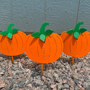 Set of 3 Small Metal Pumpkins, Fall Decoration, Outdoor Fall and Halloween Decoration, Outdoor Fall Pumpkin, Autumn Decor