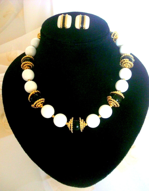 MONET necklace and Earrings, Vintage Monet White a