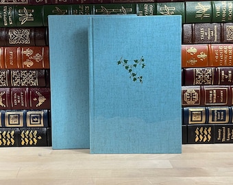 Alice&#39;s Adventures Under Ground: Slipcased Facsimile Edition with Carroll&#39;s Illustrations
