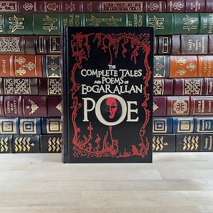 The Complete Tales and Poems of Edgar Allan Poe, Collectible Leatherbound Classics Edition with Silk Bookmark