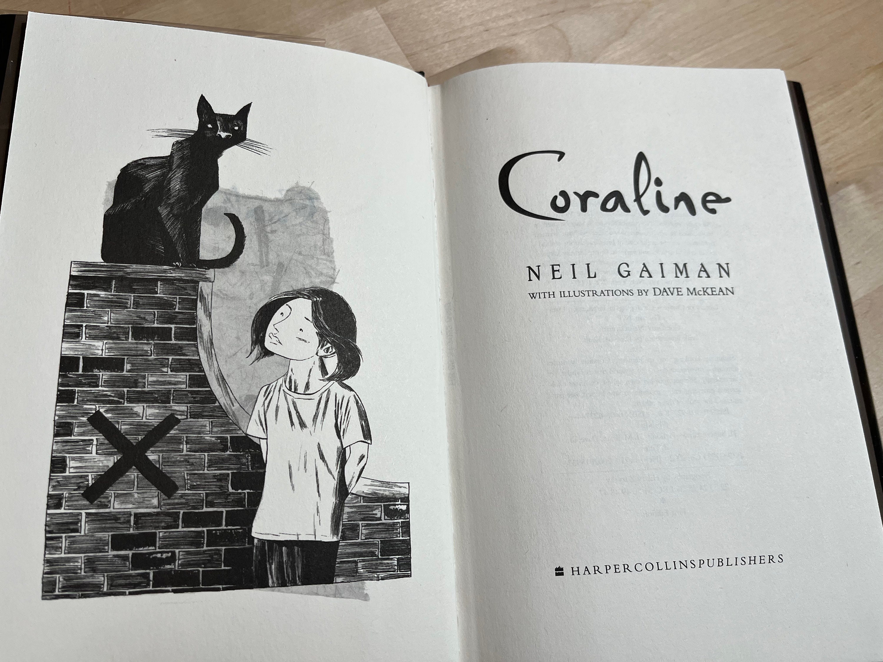 Coraline LTD 4,000 copies 1st/1st HC Neil Gaiman Fantasy Horror