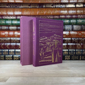 Rare, Dune by Frank Herbert, First Heritage Press Edition, First Printing, Matching Slipcase, 1987