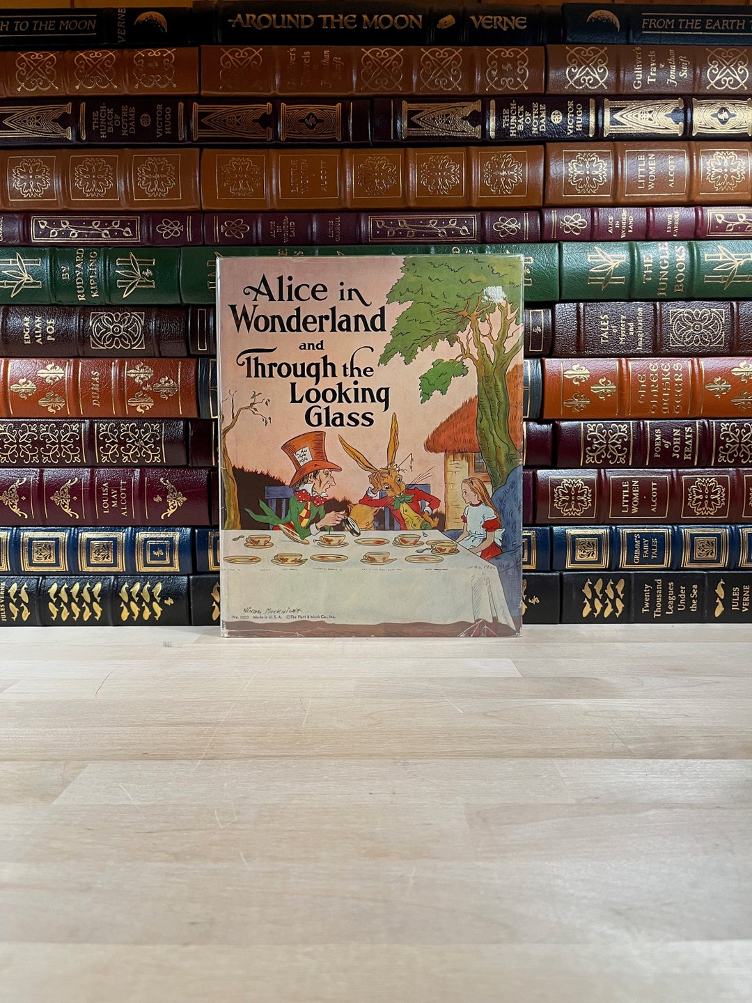 Alice in Wonderland＆ Through the Looking 1930s ALICE IN WONDERLAND & Through The Looking Glass 