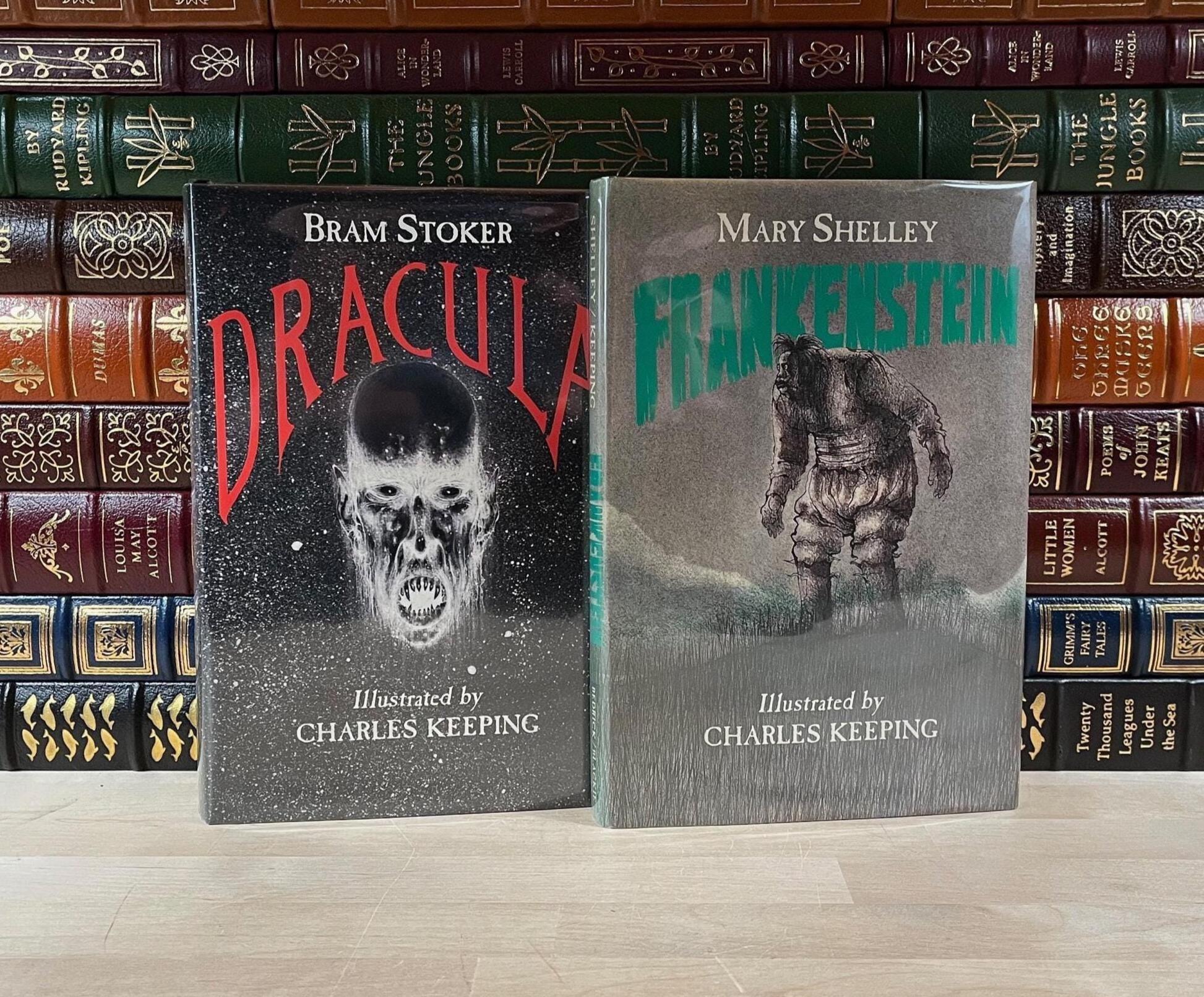 DRACULA&FRANKENSTEIN洋書 Dracula & Frankenstein by Bram Stoker and Mary Shelley: Vintage