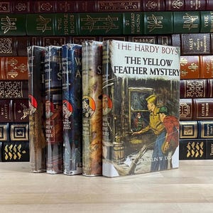 Vintage Hardy Boys Mystery Set by Franklin W. Dixon, 5 Hardcovers with Dust Jackets, Grosset & Dunlap, 1931–1953