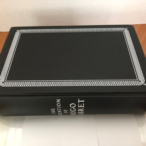 SIGNED: The Invention of Hugo Cabret by BRIAN shops SELZNICK - First Edition and Printing