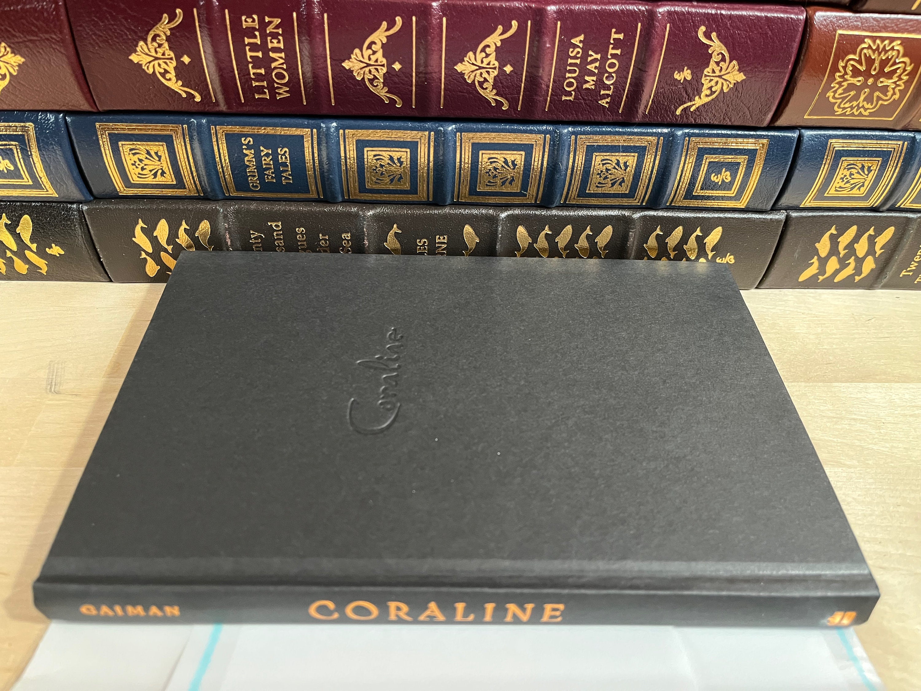 Coraline - Neil Gaiman 2002 | 1st Edition | Rare First Edition Books -  Golden Age Children's Book Illustrations