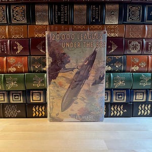 Vintage 1960s: Twenty Thousand Leagues Under the Sea, Jules Verne