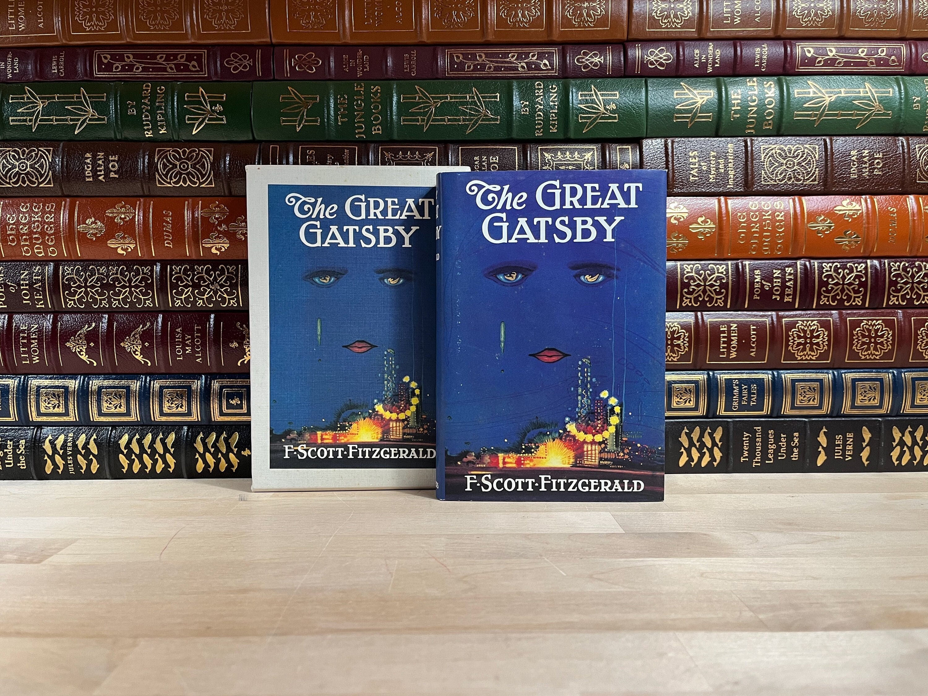 中古】偉大なギャツビーを読む: F・スコット・フィッツ